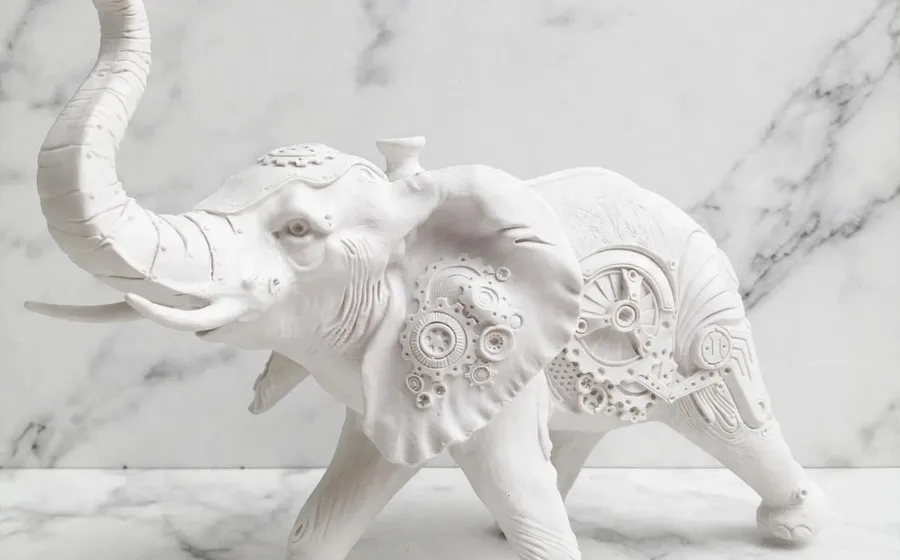 Elefante estilo steampunk con engranajes - Relieve de marmolina