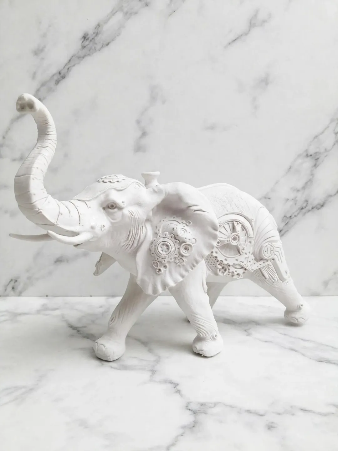 Elefante estilo steampunk con engranajes — view 1