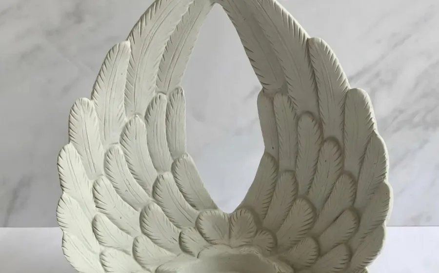Candelabro de Alas de Ángel - Figura de marmolina
