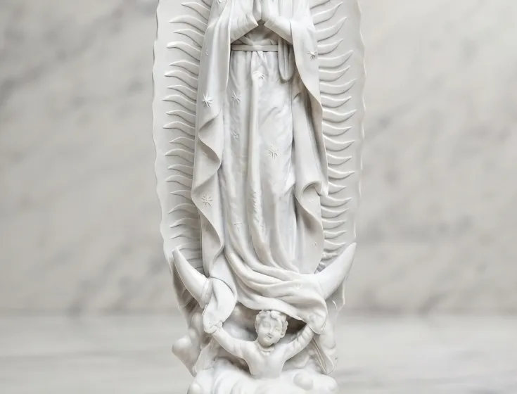 Virgen de Guadalupe - Relieve de marmolina