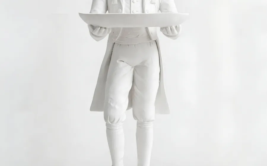 Zorro con Bandeja - Relieve de marmolina